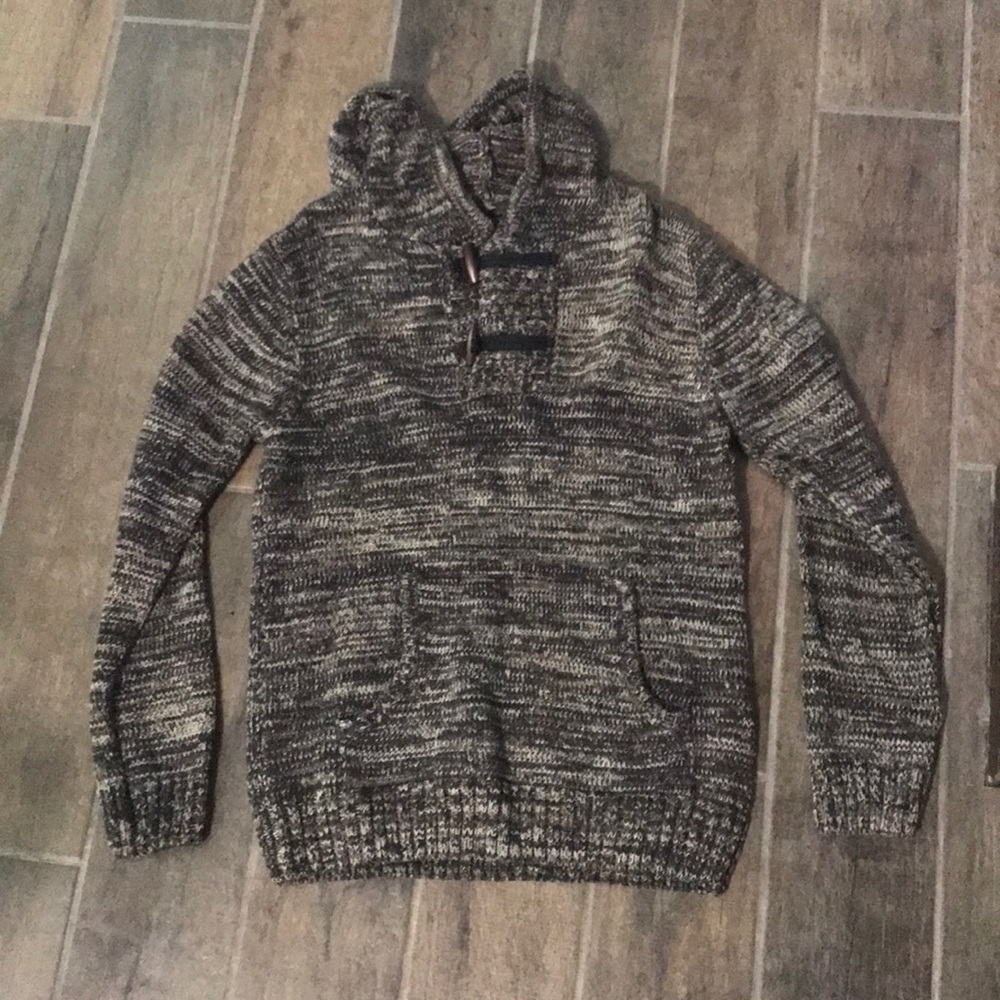 Long sleeve sweater
